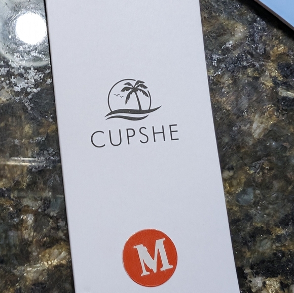 Cupshe Red Cutout Open Sides Strappy One Piece Sexy Swimsuit Sz M Halter - Picture 12 of 13